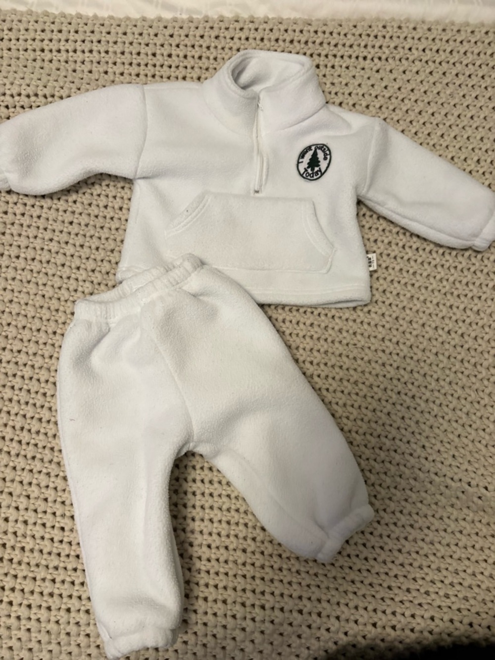 9month thick fleece suite. White with green details.